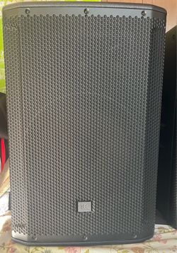 JBL SRX815P Powered Speaker