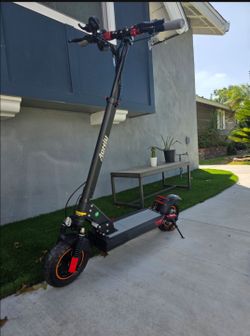 Electric Scooter With Seat
