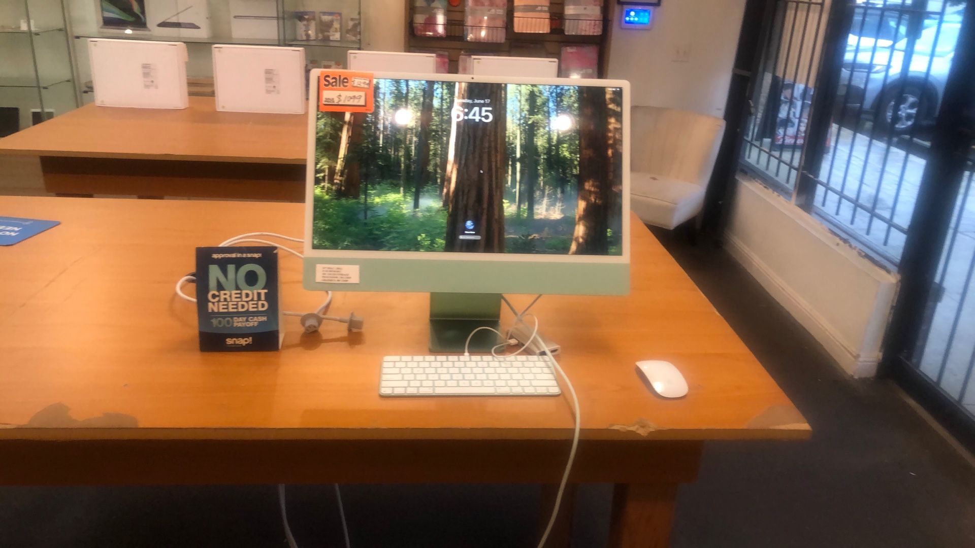 (2021) 24” IMAC 5 K / M1 CHIP