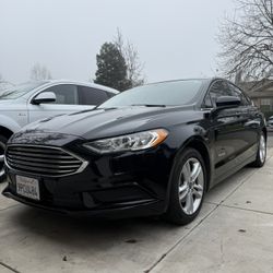 Ford Fusion Hybrid 2018 