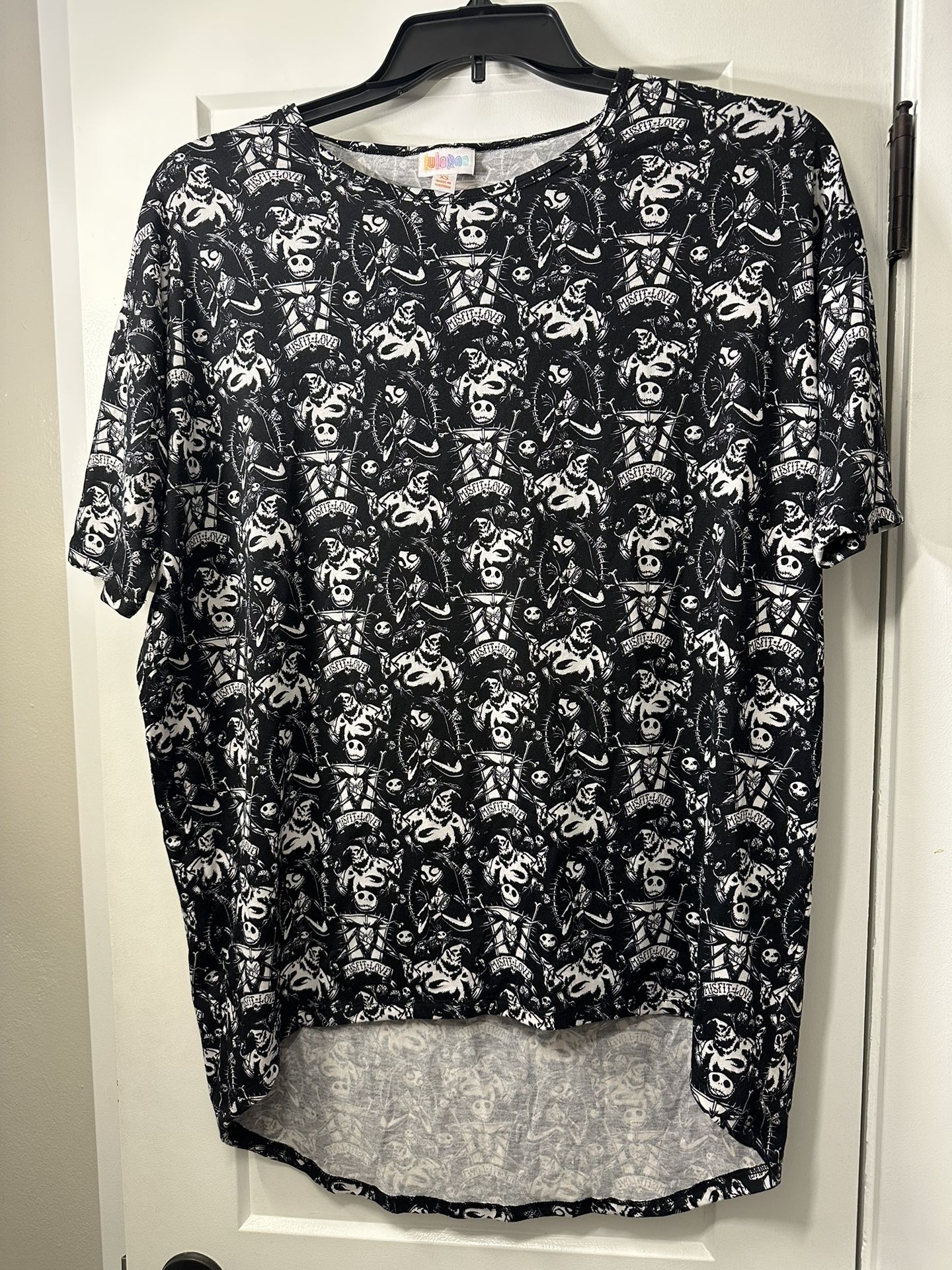 Lula Roe Nightmare before Christmas Irma Tunic Blouse Shirt XS