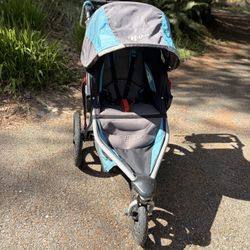 BOB revolution stroller + Accessories 