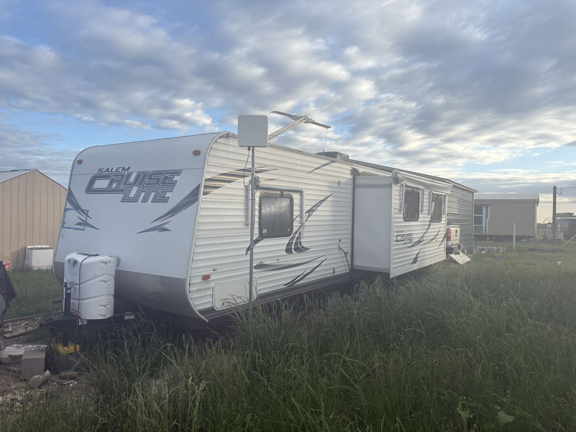 RV Trailer camper 30 Ft