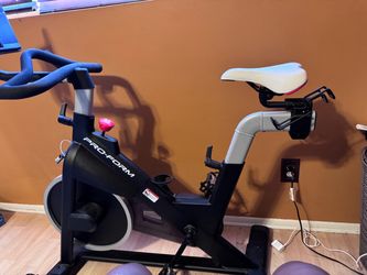 ProForm Indoor Cycling Exercise Bike (Carbon CX)