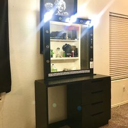 Vanity Table & Mirror