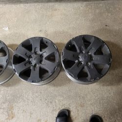 4  2014 F150 Wheels With Tpms Sensors. 