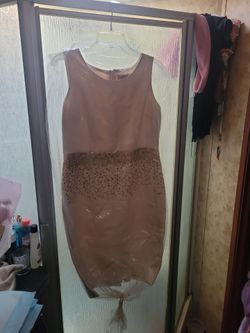 DRESS WOMENS SIZE 6