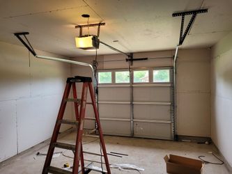 garage doors istall 
