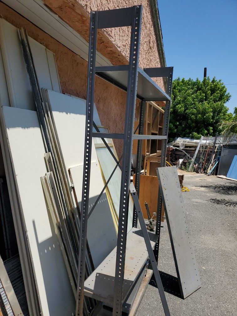 FreeMetal Shelving