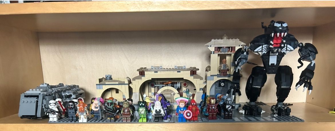 Legos For Sale !!  READ DESCRIPTION 👍