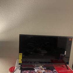 32 Inch Google Smart Tcl Tv With The Remote and box