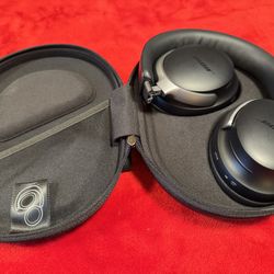 Premium Headphones, Bose QuietComfort Ultra Wireless Noise Cancelling Headphones - Black