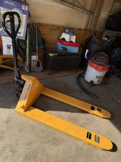 Uline Pallet Jack
