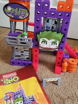 The Jokers Fun House Trio Block Set