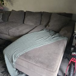 U-Shaped Sectional Couch Gently Used
