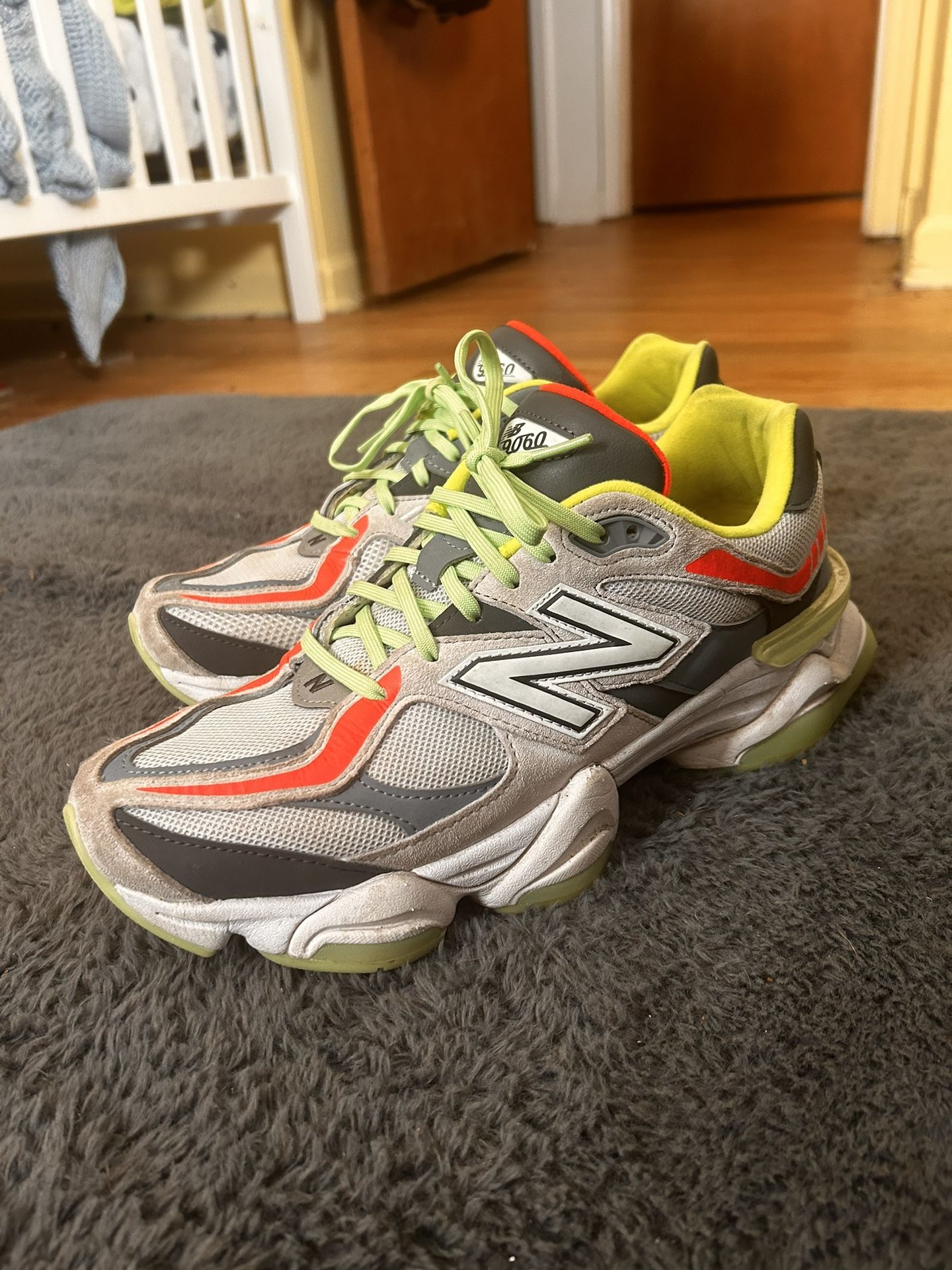 MEN new Balance Size 10