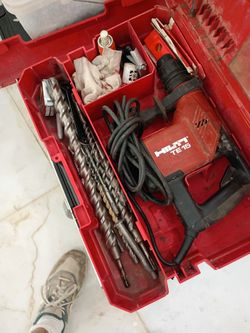 HILTI ROTARY HAMMER DRILL AND BITS