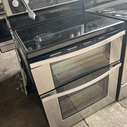 Whirlpool Stainless Steel Glasstop Electric Double Oven 