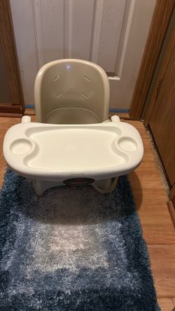 Child’s booster seat