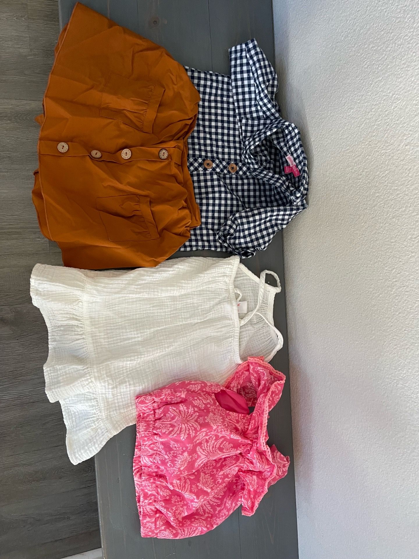 Girls clothes 4-7T
