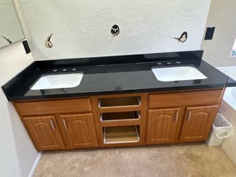 Granite vanity countertop