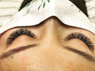 Volume Eyelashes