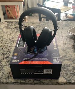 JBL Quantum ONE gaming headset