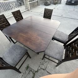 Kitchen Table 