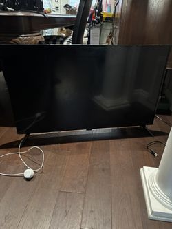 Insignia 43’ Class N10 Series LED TV