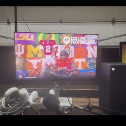 Xbox Series X W/ COD controller 