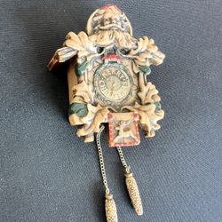 Vintage 1984 Hallmark Christmas Ornament – Cuckoo Clock Santa with Pine Cone Weights