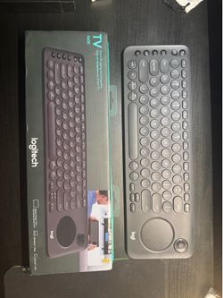 Logitech K600 Bluetooth Keyboard with Trackpad