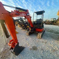 Hitachi ZX27U-3 Mini Excavator