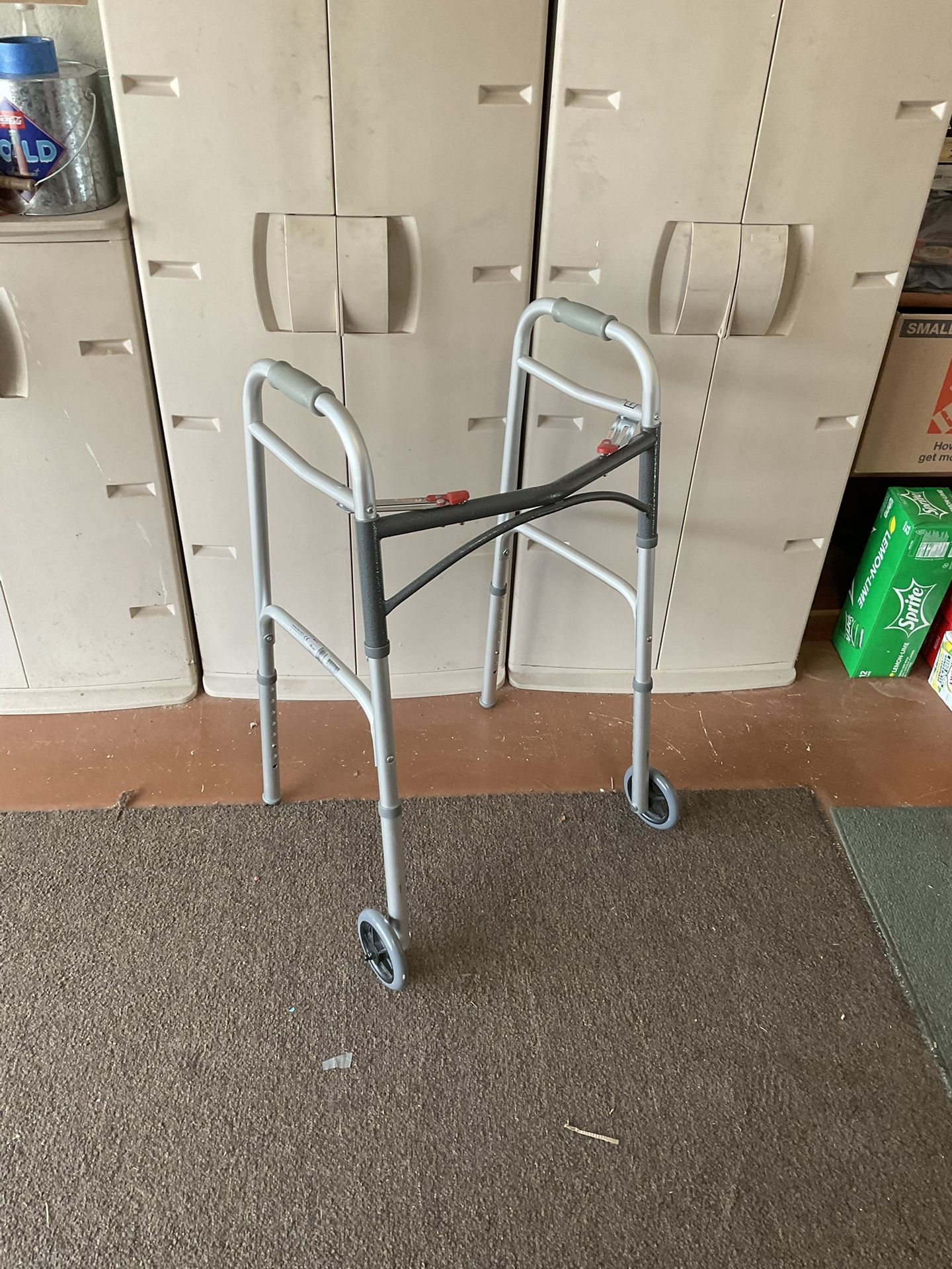 DRIVE WALKER