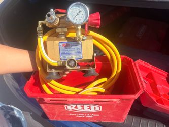 drill powered hydrostatic test pump
