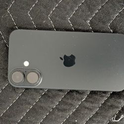 iPhone 16 