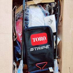 Toro Foldable 60-Volt 21-Inch Stripe Cordless Electric Battery Push Lawn Mower
