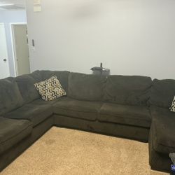 Sectional Set