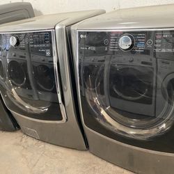 LG front load jumbo capacity washer 5.2 cu ft dryer 9.0 cu ft stainless steel