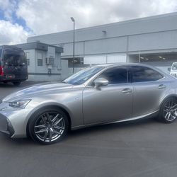 2018 Lexus Is 300 $31.995