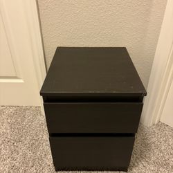 Black night Stand