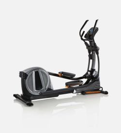 NordicTrack E7.7 Power Incline Elliptical - Works Great