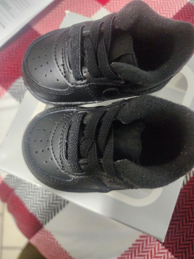 Nike Air Force 1 Size 2C Crib Shoe
