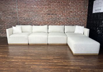 Delivery Available Costco cream 5pc modern sectional couch