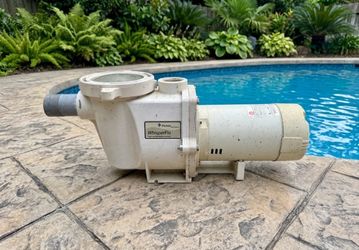 Excellent working Condition Pentair WhisperFlo 1 HP High Performance Pool Pump - Heavy Duty Commercial/Residential Grade This is a top-quality Pentair