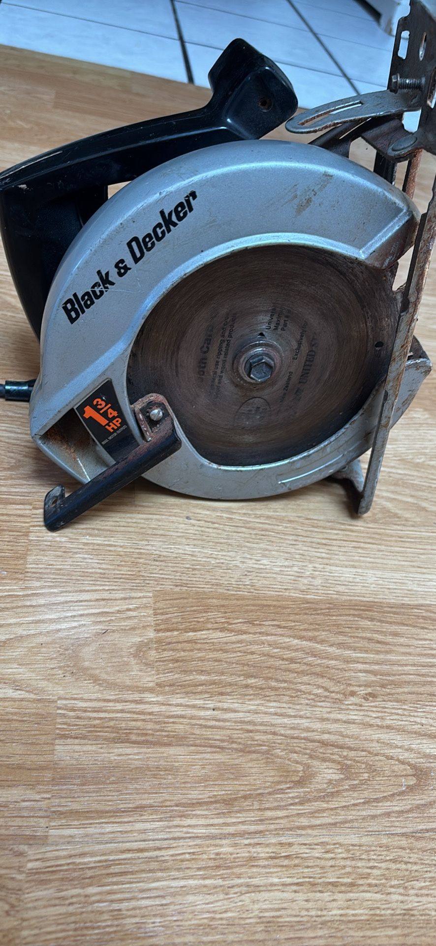 Black & Decker 7 1/4 Circular Saw