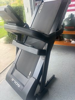 Sole F63 Treadmill