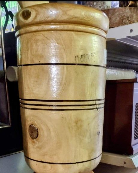 Xtra Large Pilon 24" Tall $165.00