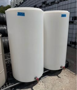 210 gallon vertical water tanks