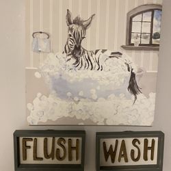 Bathroom decorations 